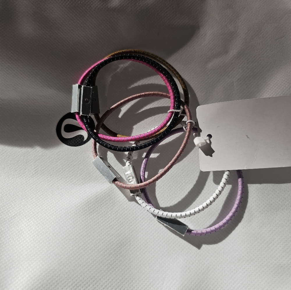 Lululemon Glo On Hair Ties 6 pack